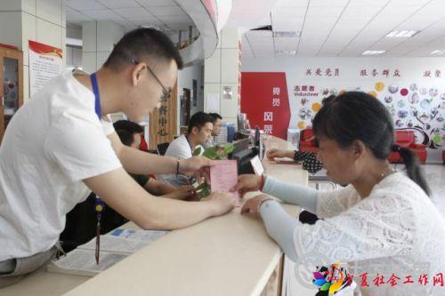 b812c8fcc3cec3fd66f7e695045b3f3b85942759