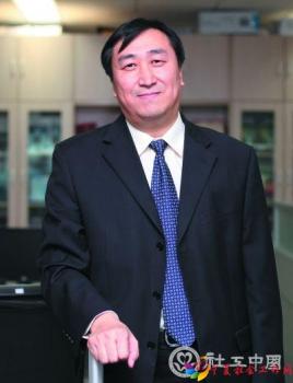 基金会中心网总裁 程刚