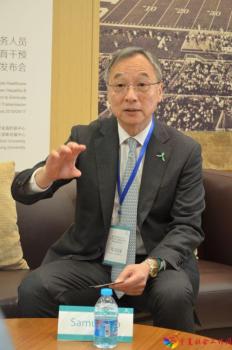 斯坦福大学亚裔肝脏中心执行主任苏启深教授接受采访