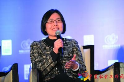 北京大学公共传播与社会发展研究中心主任师曾志