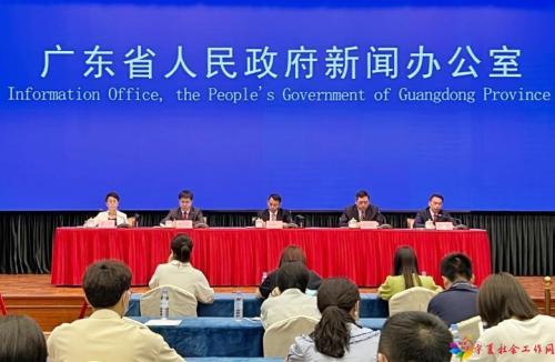 de90312f-b3df-45a0-b2fc-be3b3390fe85